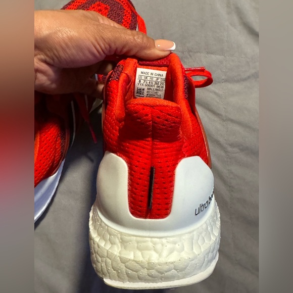 Adíadas ultra bostezando saize 8 mens bran new - Picture 2 of 6